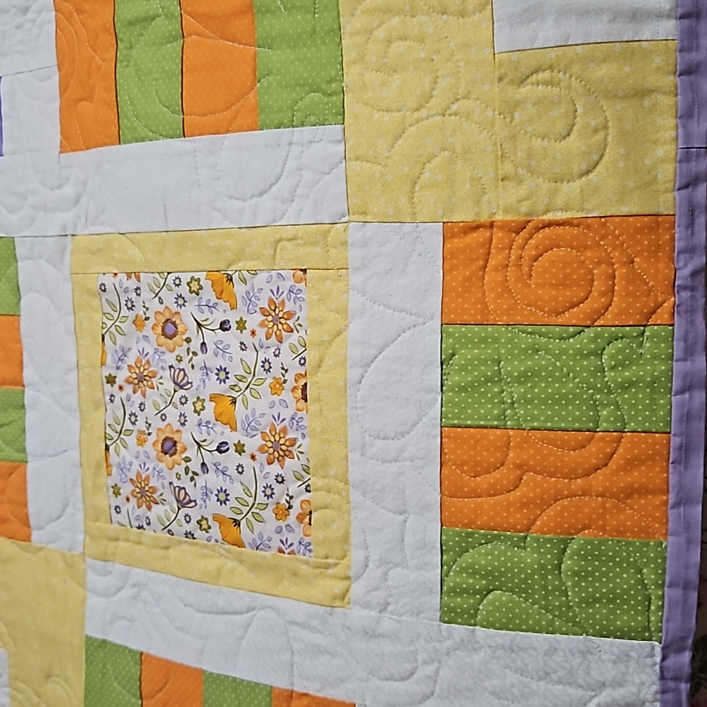 Quilt Handmade Spring time - Picture 4 of 6